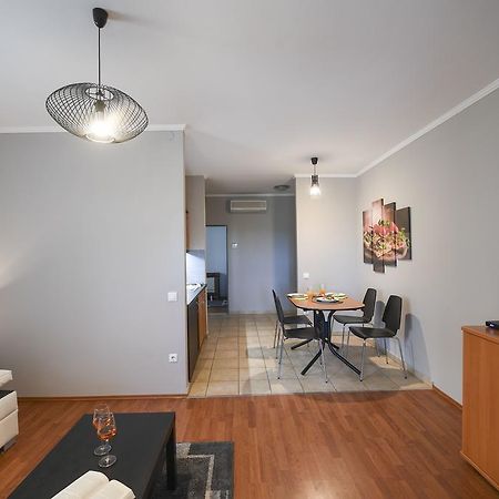 Salt Hill Apartmanok Эгерсалок Экстерьер фото