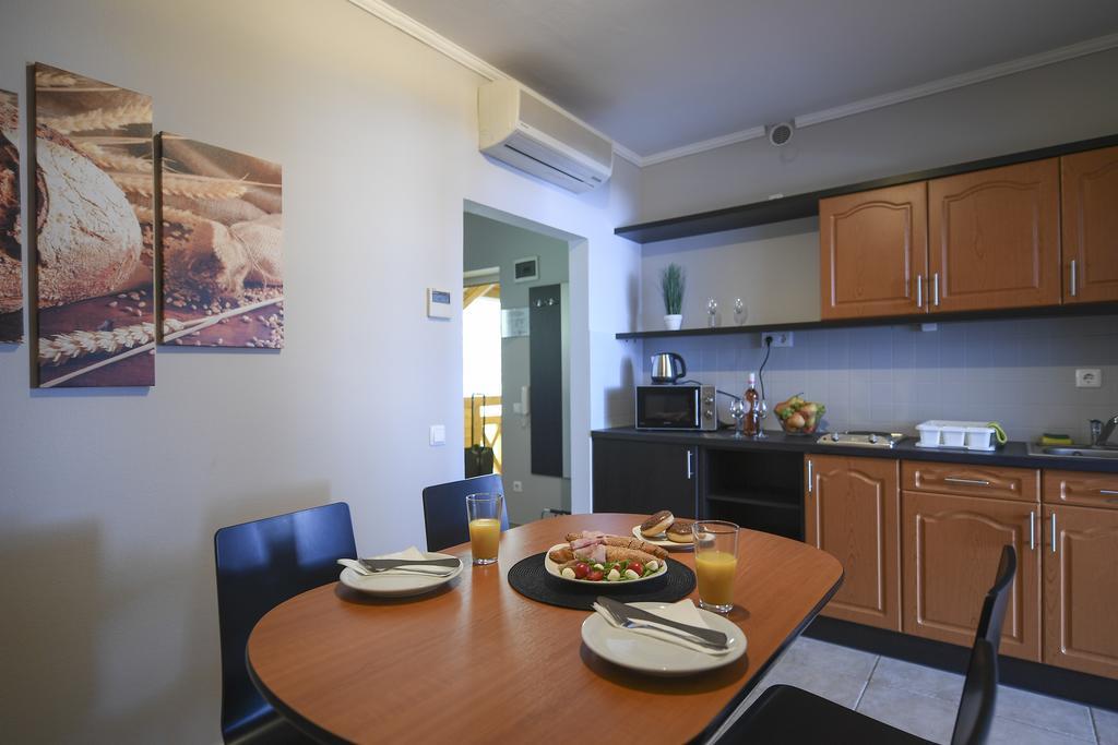 Salt Hill Apartmanok Эгерсалок Экстерьер фото