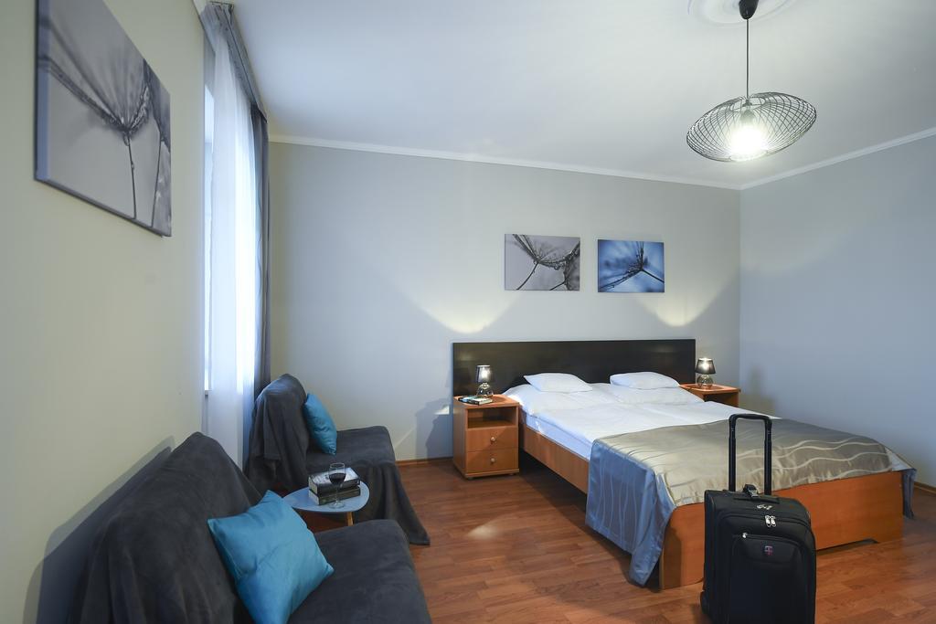 Salt Hill Apartmanok Эгерсалок Экстерьер фото
