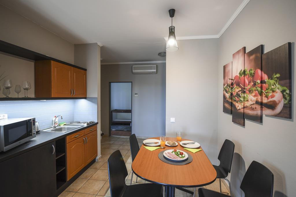 Salt Hill Apartmanok Эгерсалок Экстерьер фото